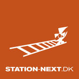 Station Next Logo Skoletjenesten undervisningstilbud
