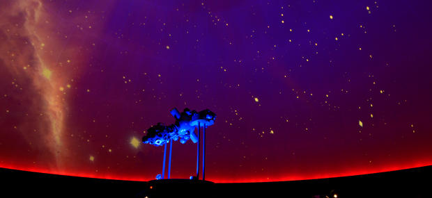 I Planetariet opleves stjernehimlen i aften.