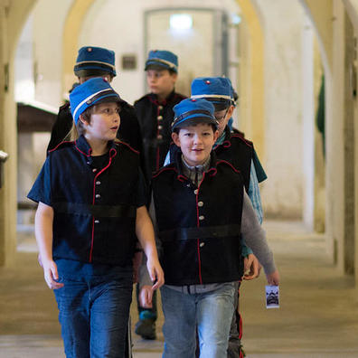 Elever på Befæstningen